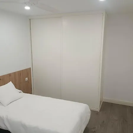 3 Medina Azahara Apartment *