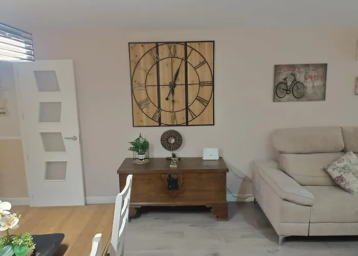 3 Medina Azahara Apartment